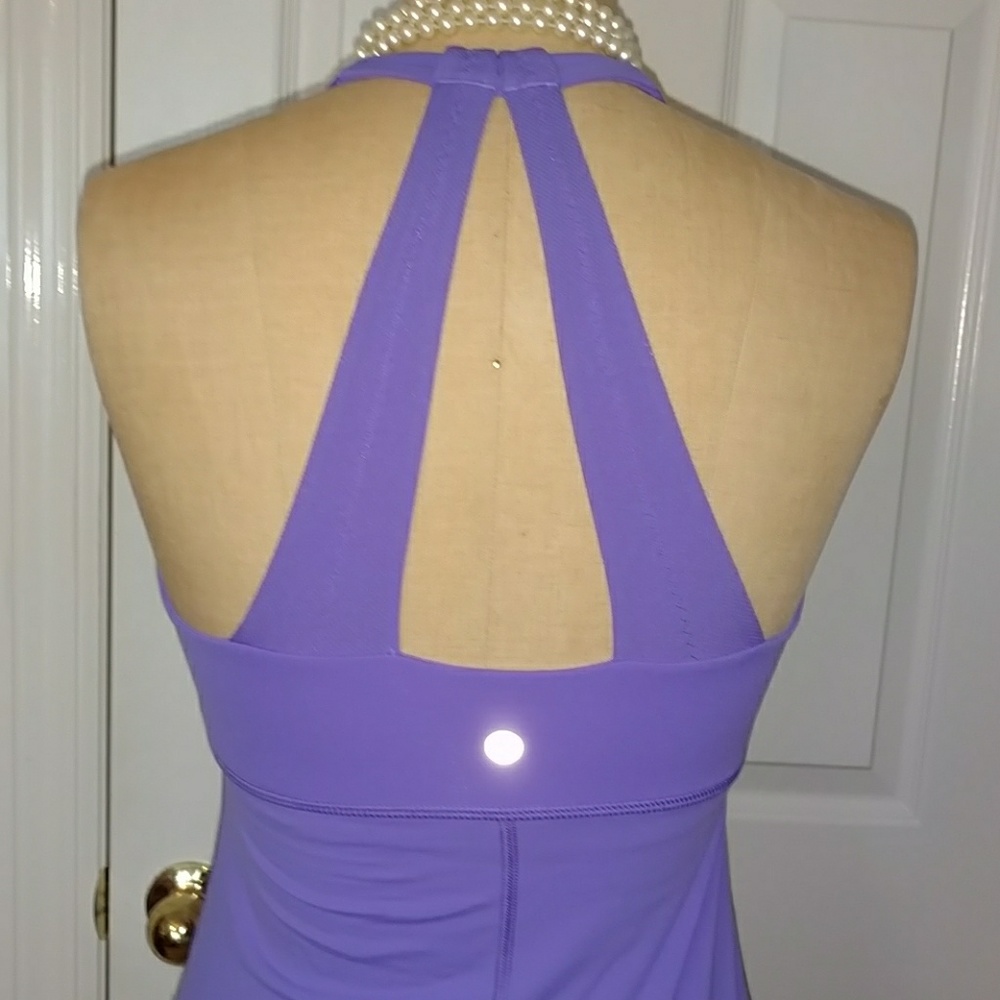 Lululemon Tank - Picture 4 of 5
